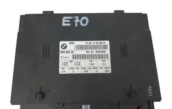 BMW X5 E70 Seat control module 9134666