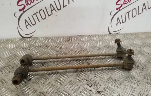 Volkswagen PASSAT B8 Front anti-roll bar/stabilizer link 