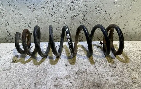 Toyota Corolla Verso AR10 Rear coil spring