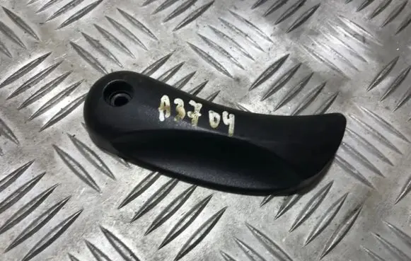 BMW 5 E60 E61 Engine bonnet (hood) release handle 51437008934 22339910ge