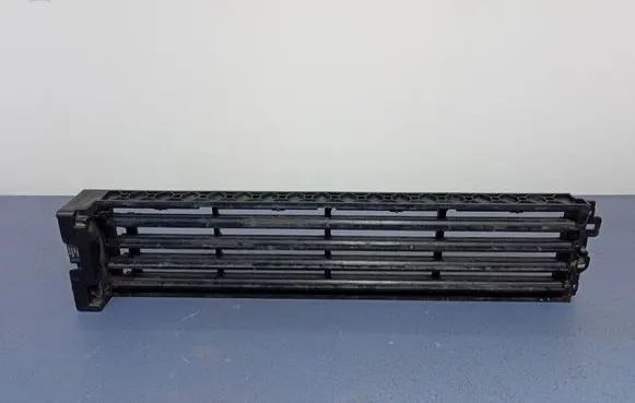 Nissan Qashqai Intercooler air guide/duct channel