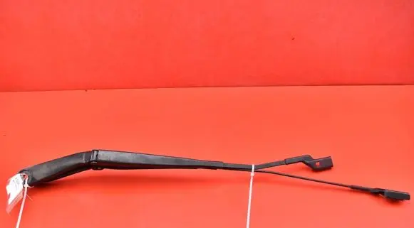 Jaguar XE Front wiper blade arm