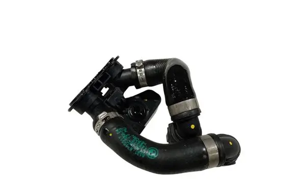 BMW X7 G07 Engine coolant pipe/hose 8780517 61218780517
