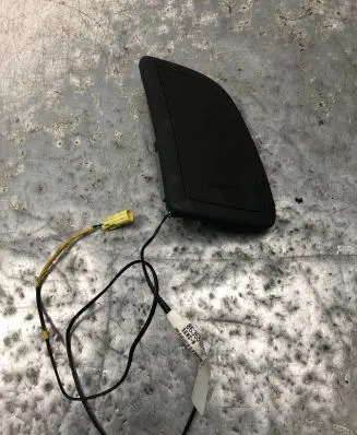 Suzuki Swift I Seat airbag 85350-62J00
