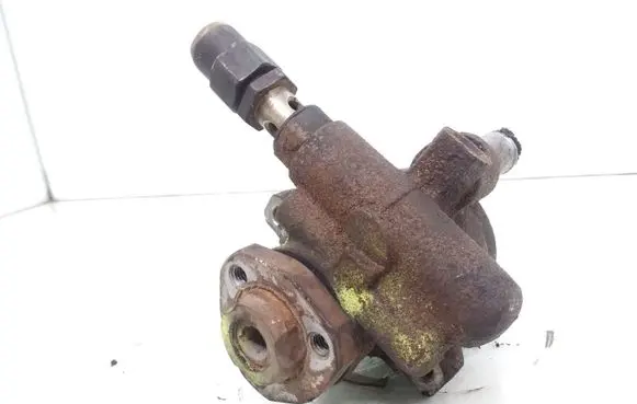 Volkswagen Golf IV Power steering pump 1J0422154C