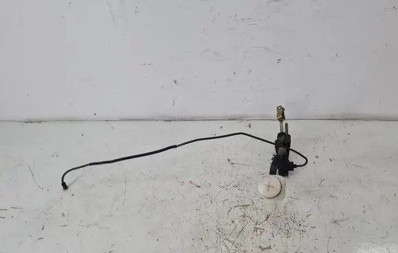 Toyota Yaris Clutch slave cylinder 