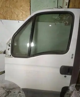 Iveco Daily 40.8 Front door baltos