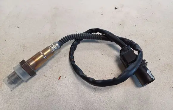 Volkswagen Golf Plus Lambda probe sensor 03C906262D 0258017006