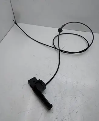 Opel Insignia A Engine bonnet (hood) release handle
