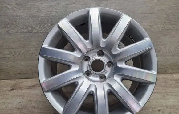 Volkswagen Phaeton R18 alloy rim 3D0601025AB