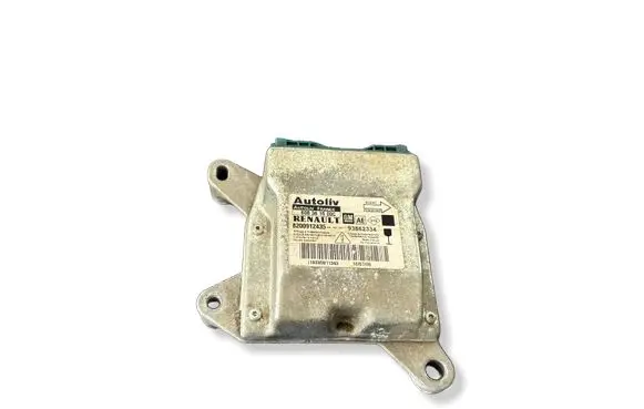 Opel Vivaro Airbag control unit/module 8200912435