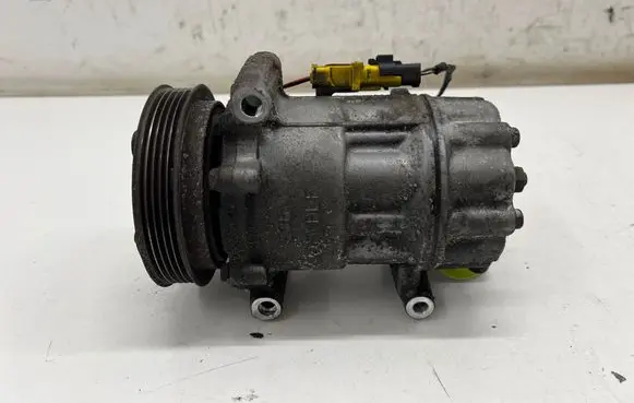Mini Cooper Countryman R60 Air conditioning (A/C) compressor (pump) 9213175