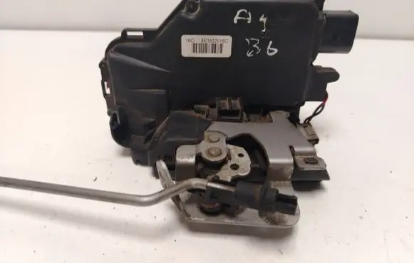 Audi A4 S4 B6 8E 8H Front door lock 8E1837016C