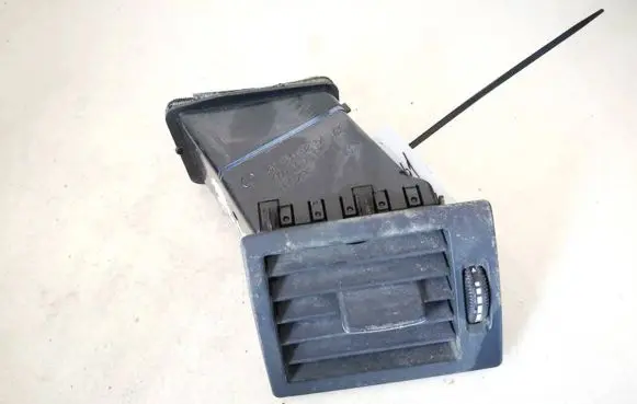 Mercedes-Benz B W245 Dash center air vent grill 1698300254