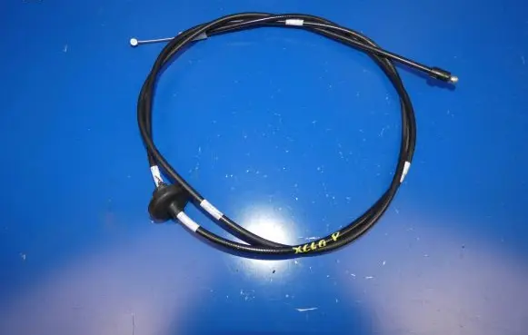 Volvo XC40 Engine bonnet/hood lock release cable 
