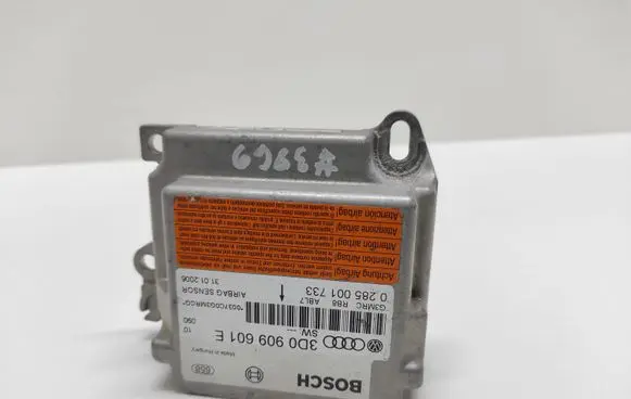 Volkswagen Touareg I Airbag control unit/module 3D0909601E 0285001733