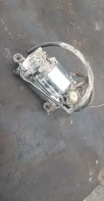 Audi A8 S8 D3 4E Air suspension compressor/pump 4430200171 26071594