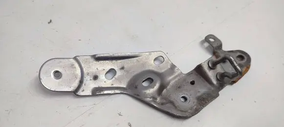 Peugeot 108 Rear door lock loop/hook striker 23095