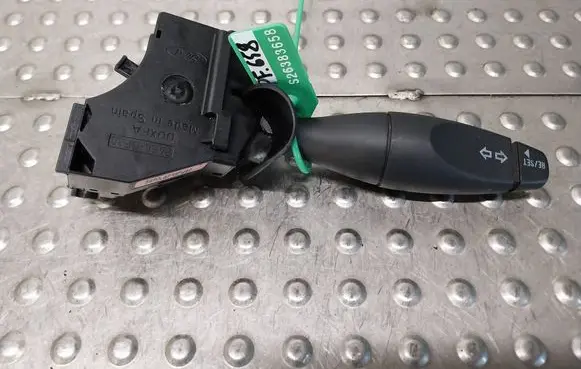 Ford Fusion Light switch 6S6T13335AA