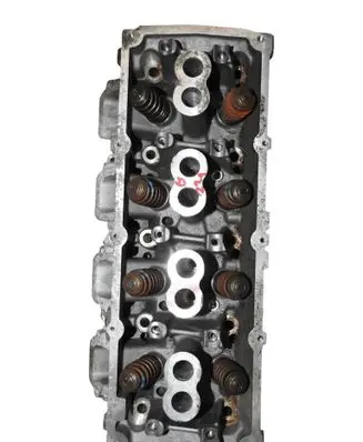 Dodge Challenger Engine head 05037369BD