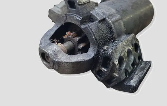 BMW 5 E60 E61 Starter motor