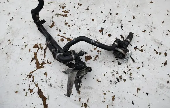 Mercedes-Benz A W177 Electric auxiliary coolant/water pump A0005003600 A0005003500