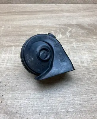 Volkswagen PASSAT B8 Horn signal 3Q0951221 0055806