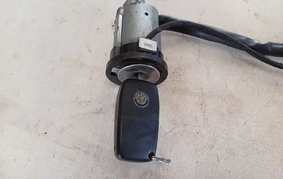 Alfa Romeo 166 Ignition lock