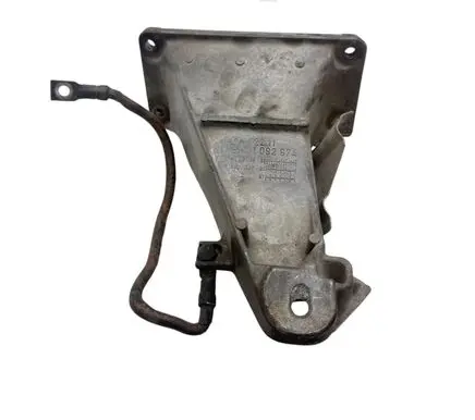 BMW 5 E39 Engine mounting bracket 1092974 2211 922696H