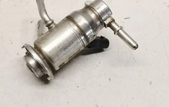 Mercedes-Benz E W238 AdBlue injector A0004901613