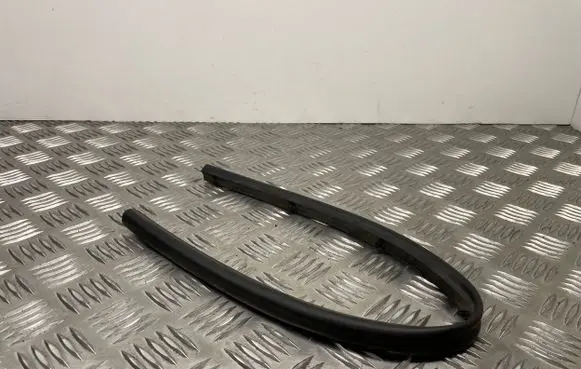 Volkswagen Golf VII Engine compartment rubber 5G0823707