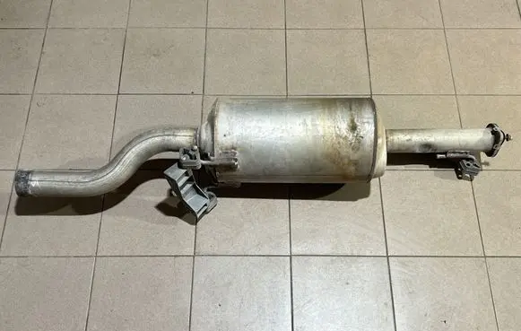 Ram 1500 Middle muffler/silencer FAUR10832M C9311 13322073
