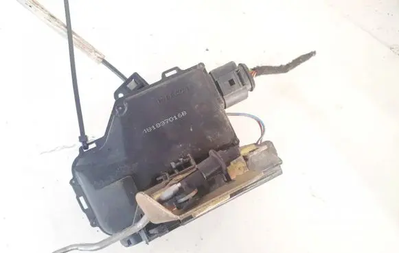 Audi A6 S6 C5 4B Front door lock 4b1837016b