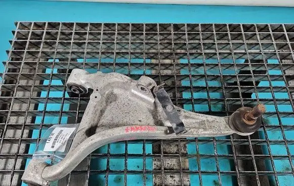 Rear control arm