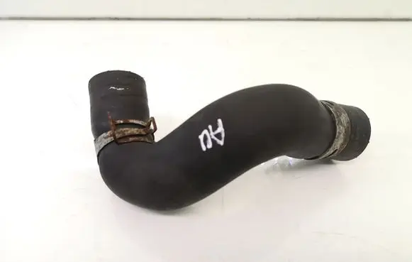 Toyota Avensis T250 Engine coolant pipe/hose