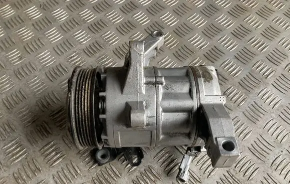 Subaru Forester SK Air conditioning (A/C) compressor (pump) 73111SJ030