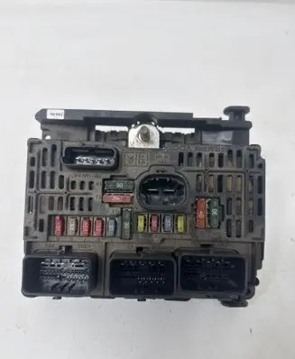 Citroen C5 Fuse module S118983004Q 6500CK BSML0400