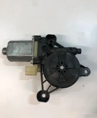 Audi A3 S3 8V Front door window regulator motor 5Q0959801B