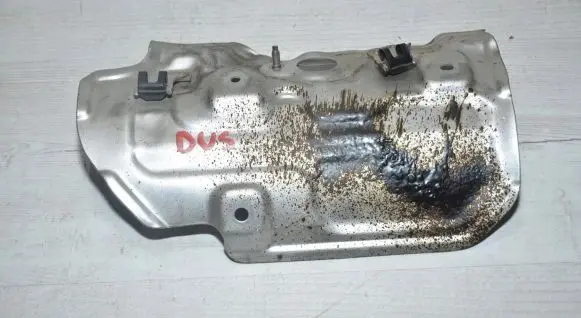 Dacia Duster II Exhaust heat shield 208084615R