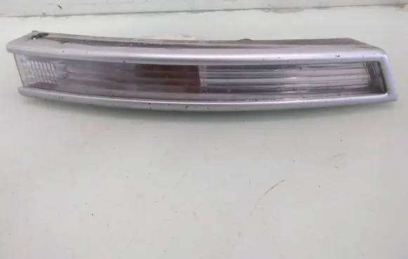 Front indicator light