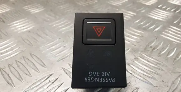 Volkswagen Golf VII Hazard light switch 5G2919225