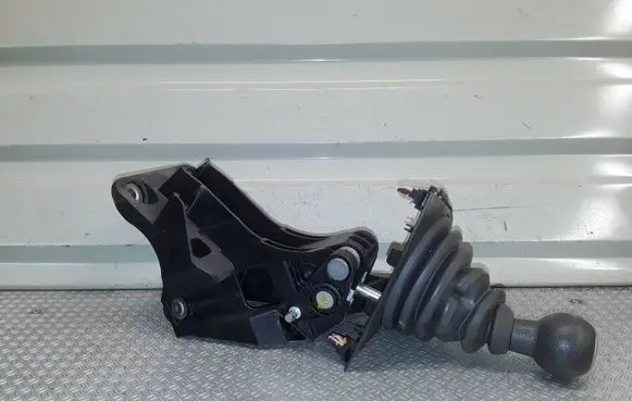 Opel Agila B Gear shifter/selector 111191839