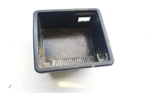 Nissan X-Trail T30 Car ashtray k66611au000