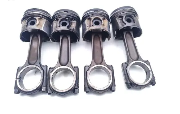 Volvo V50 Piston with connecting rod 