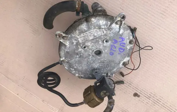Audi A6 S6 C4 4A LP gas reducer 