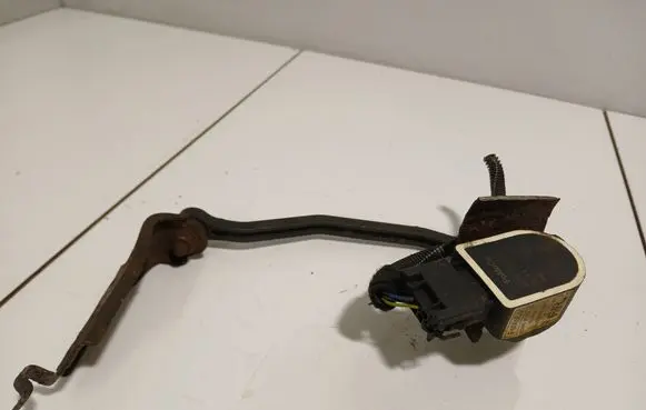 Volvo V70 Headlight/headlamp level sensor 8G9N3C492AA 0383 BL3KA