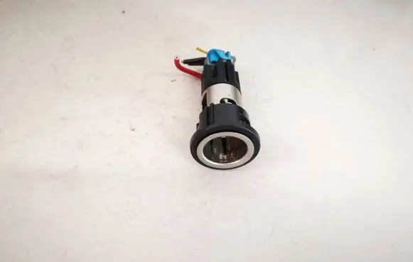 Opel Insignia A Cigarette lighter 