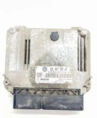 Volkswagen PASSAT B7 Engine control unit/module 03L907309AE 0281017946