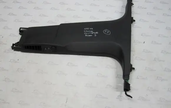 Citroen C4 II Picasso (B) pillar trim (bottom) 9677772977
