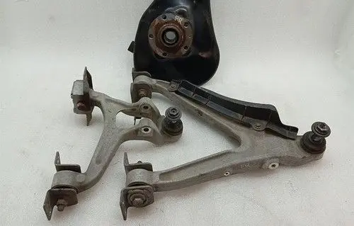 Audi R8 42 Front lower control arm/wishbone 420407246F